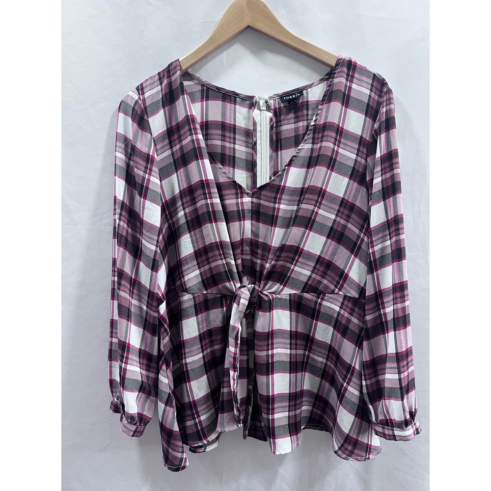 Torrid Womens Plaid Tie Front Peplum Blouse Burgundy Black White Size 00 M L - Picture 2 of 7